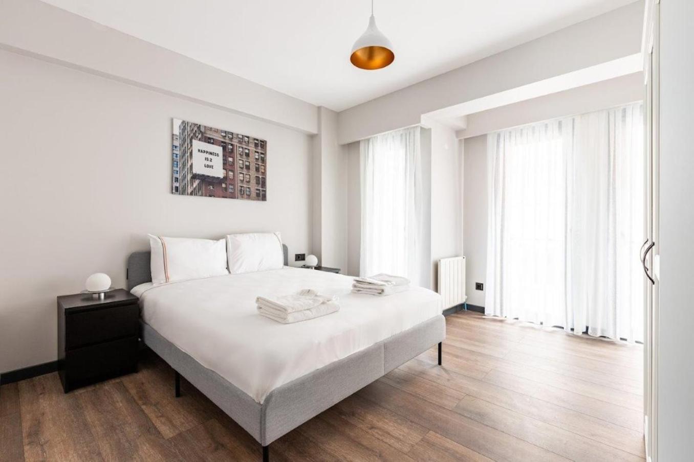 Cozy Bright Wparking 2bd1bath Home!#338 * Istambul